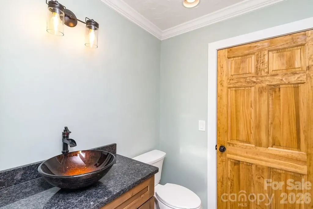 175 Trinity Drive Sylva NC 28779