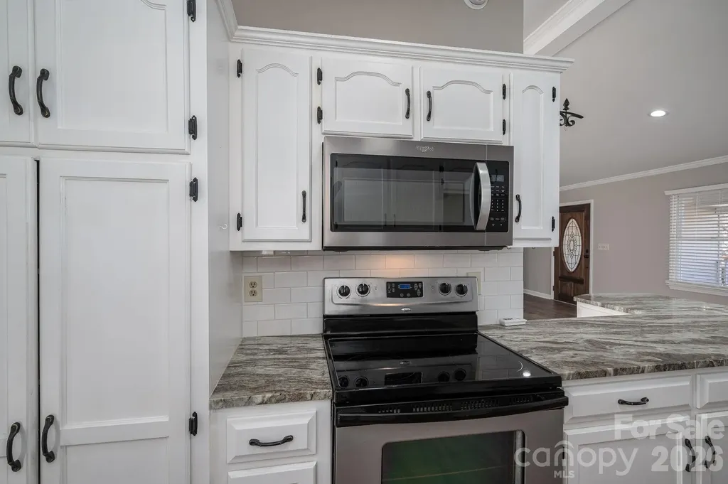 2596 Prince Drive Lincolnton NC 28092