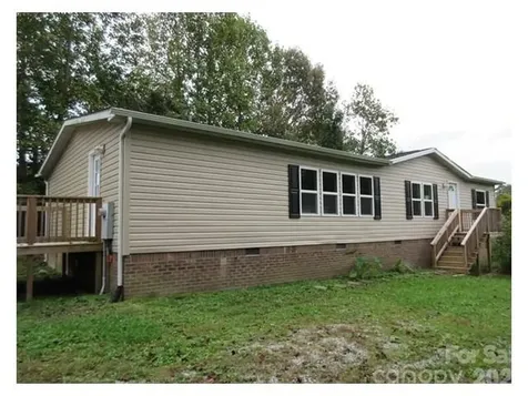 123 Josiah Lane Hendersonville NC 28792