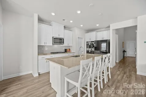 4308 Duplin Drive Charlotte NC 28214