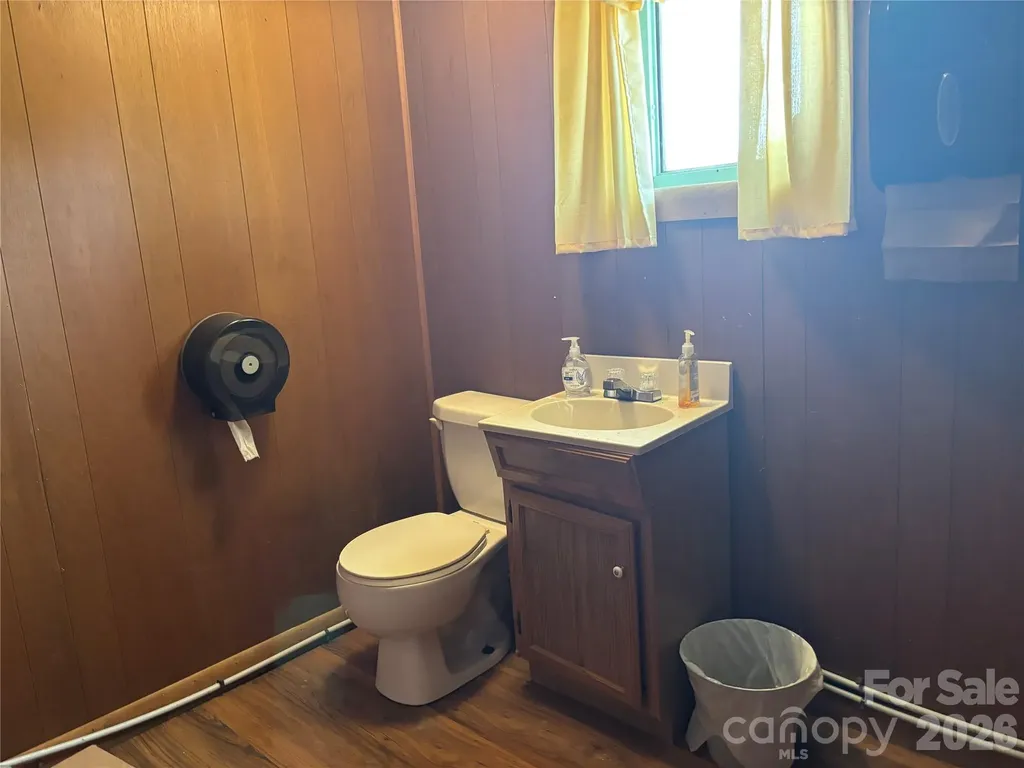 709 Cleveland Avenue Grover NC 28073