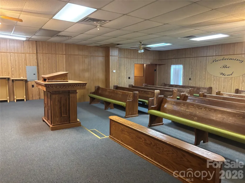709 Cleveland Avenue Grover NC 28073