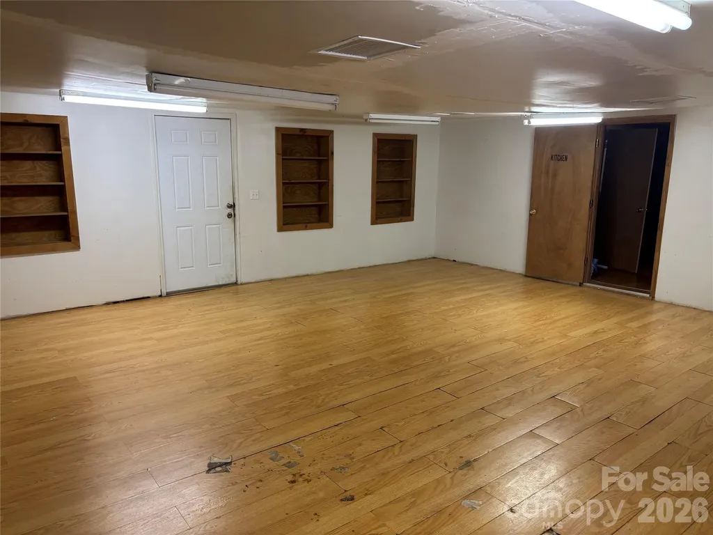 709 Cleveland Avenue Grover NC 28073