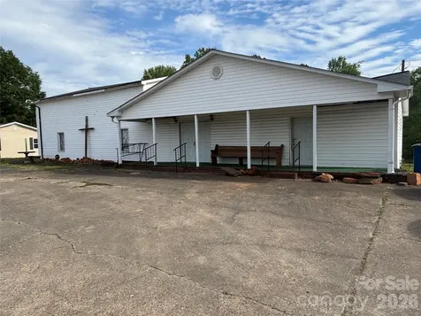 709 Cleveland Avenue Grover NC 28073