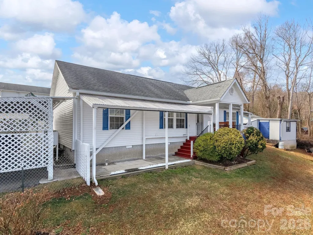 373 Starnes Cove Road Candler NC 28715