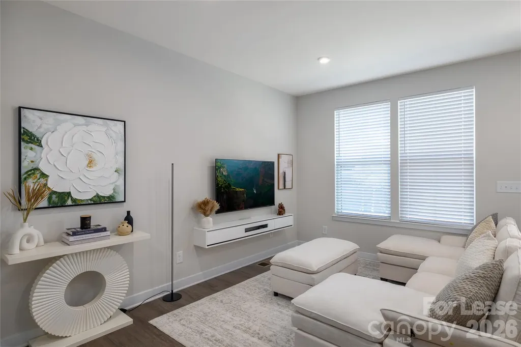 4820 Chastain Avenue Charlotte NC 28217