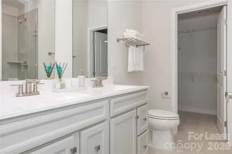 4820 Chastain Avenue Charlotte NC 28217