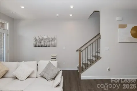 4820 Chastain Avenue Charlotte NC 28217