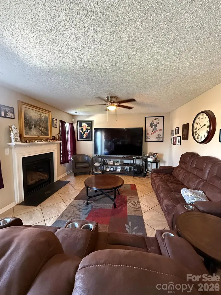 2026 Edenderry Drive Statesville NC 28625
