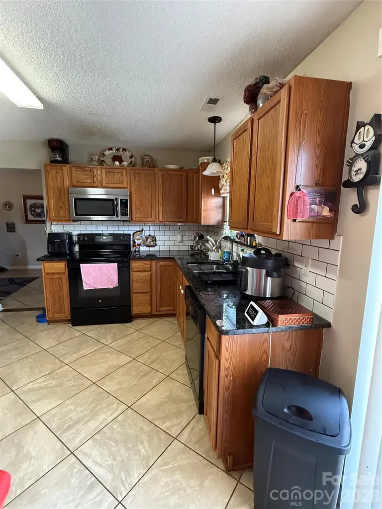 2026 Edenderry Drive Statesville NC 28625