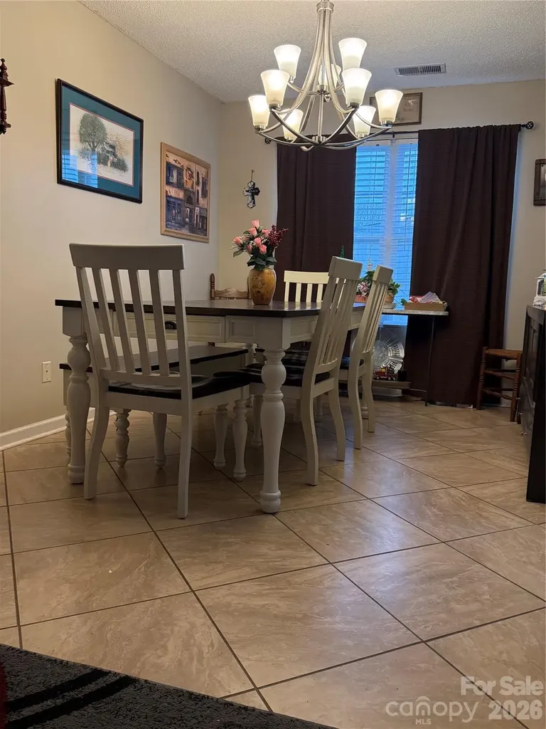 2026 Edenderry Drive Statesville NC 28625