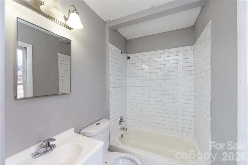 1628 Eastway Drive Charlotte NC 28205