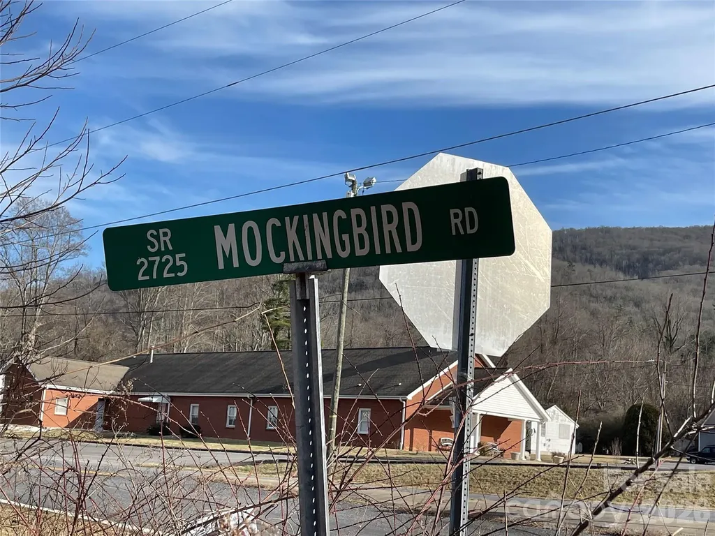218 Max Metcalf Road Swannanoa NC 28778