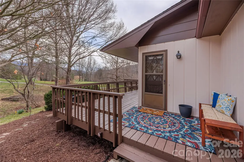 85 Dawn Lane Canton NC 28716