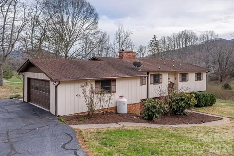 85 Dawn Lane Canton NC 28716