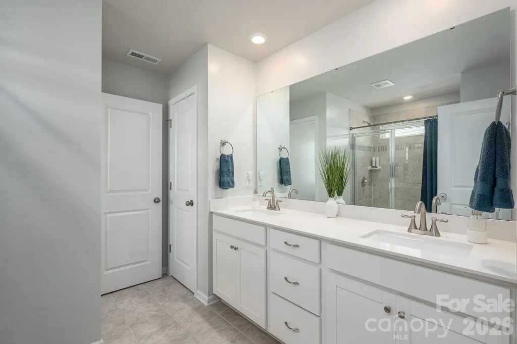 4630 Maiden Creek Way Maiden NC 28650