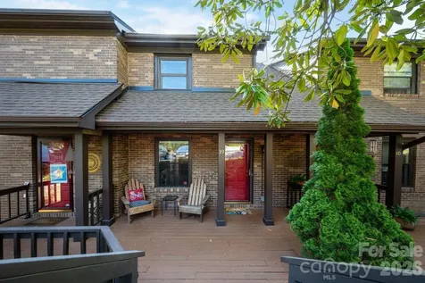 16 Spears Avenue Asheville NC 28801