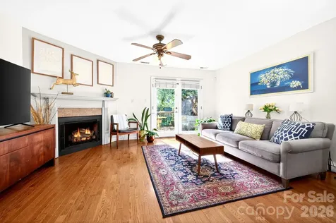 16 Spears Avenue Asheville NC 28801