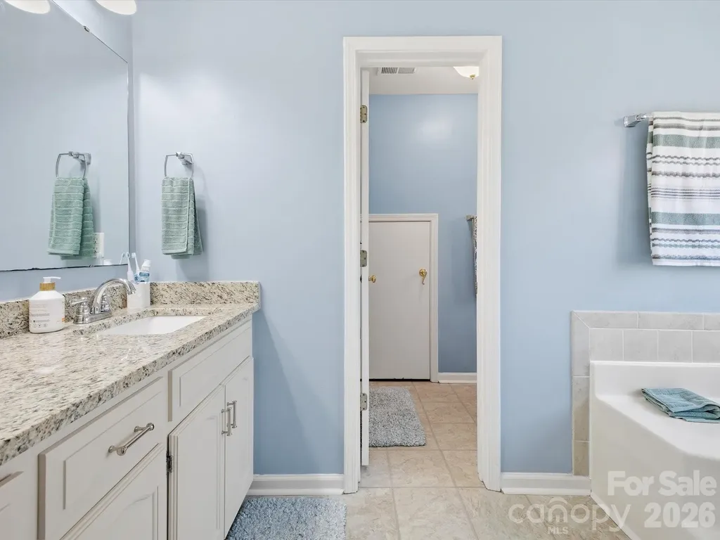 109 Elk Court Mount Holly NC 28120