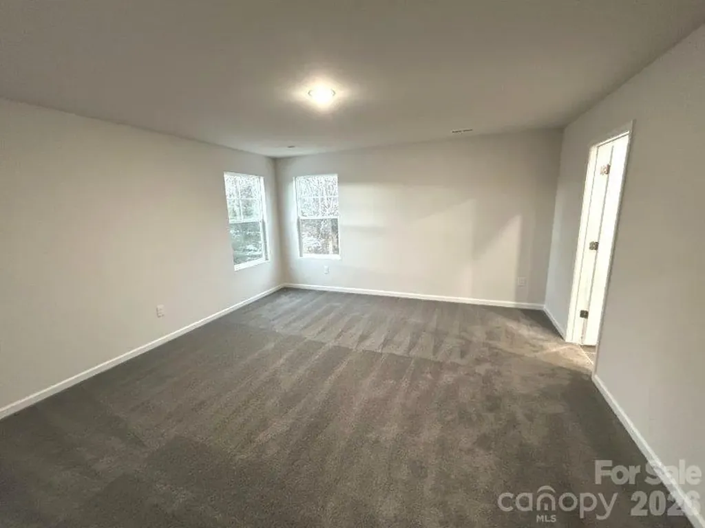 5155 Mark Drive NE Hickory NC 28601