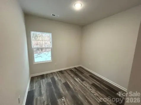 5155 Mark Drive NE Hickory NC 28601