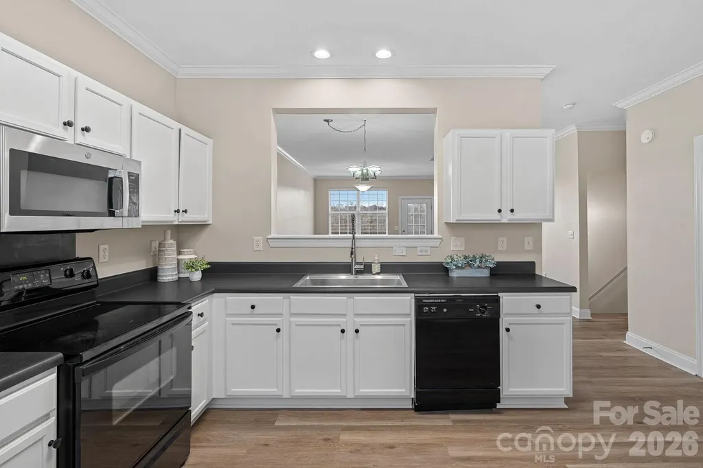103 High Ridge Road Mooresville NC 28117