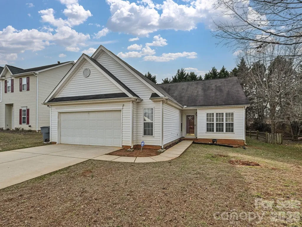 11726 Black Maple Avenue Charlotte NC 28269