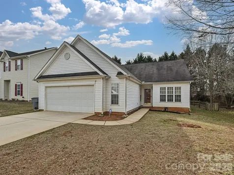 11726 Black Maple Avenue Charlotte NC 28269