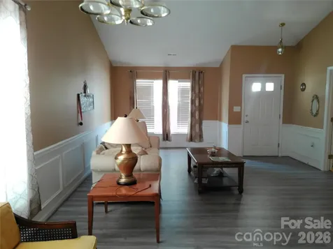 11726 Black Maple Avenue Charlotte NC 28269