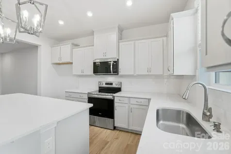 6019 Mallow Crossing Lane Charlotte NC 28213