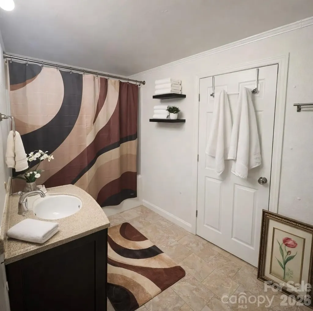 214 Oregon Street Charlotte NC 28208