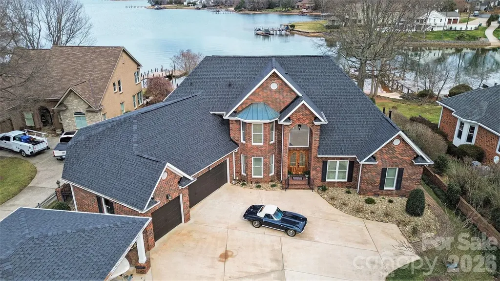 20410 Island Forest Drive Cornelius NC 28031
