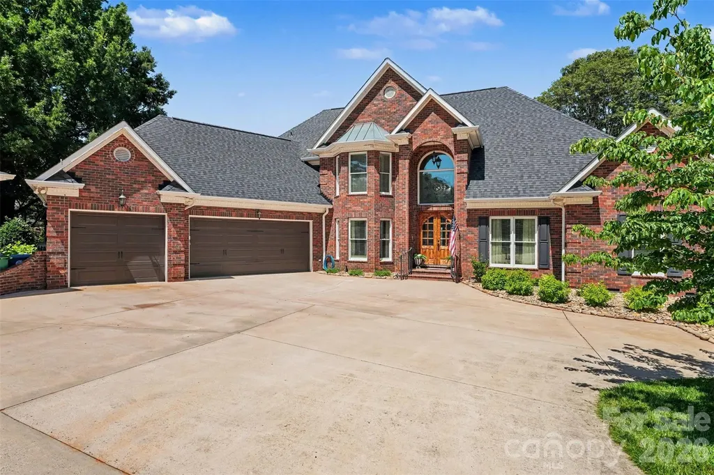20410 Island Forest Drive Cornelius NC 28031