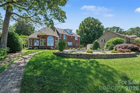 20410 Island Forest Drive Cornelius NC 28031
