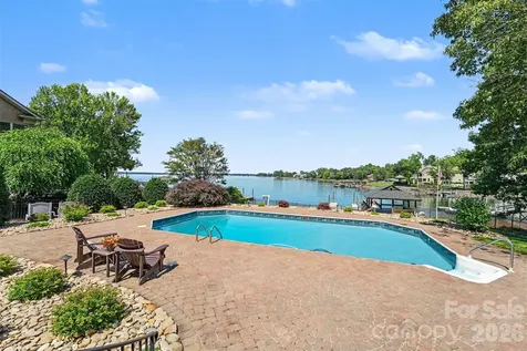 20410 Island Forest Drive Cornelius NC 28031