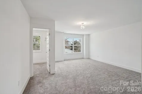 17 Bolton Street Asheville NC 28806