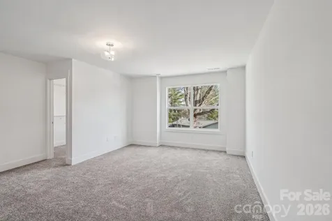 17 Bolton Street Asheville NC 28806