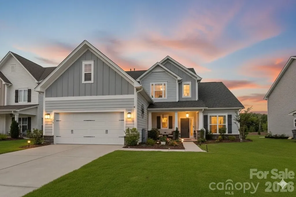 3826 Dahlia Drive Harrisburg NC 28075