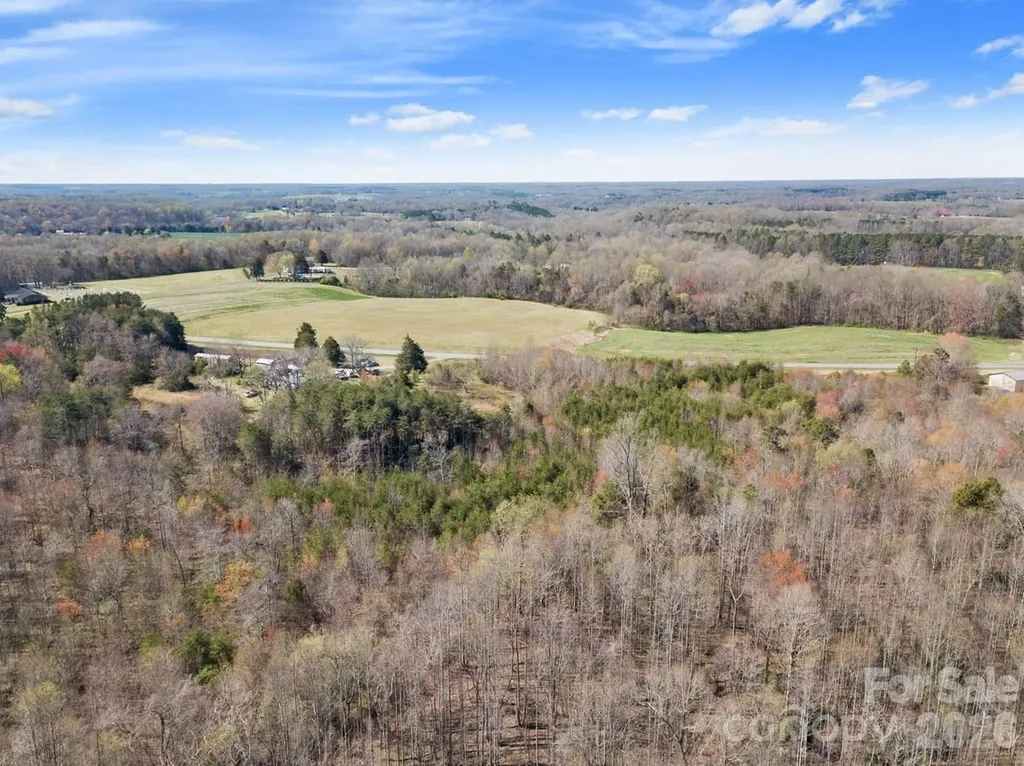 879 E Memorial Highway Harmony NC 28634