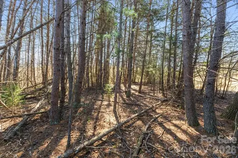 879 E Memorial Highway Harmony NC 28634