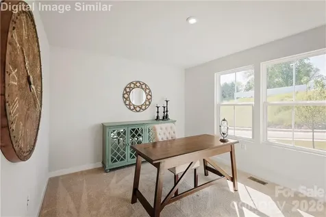 936 Pemberley Street Lancaster SC 29720