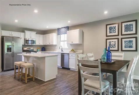 936 Pemberley Street Lancaster SC 29720