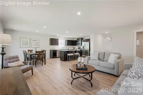 936 Pemberley Street Lancaster SC 29720