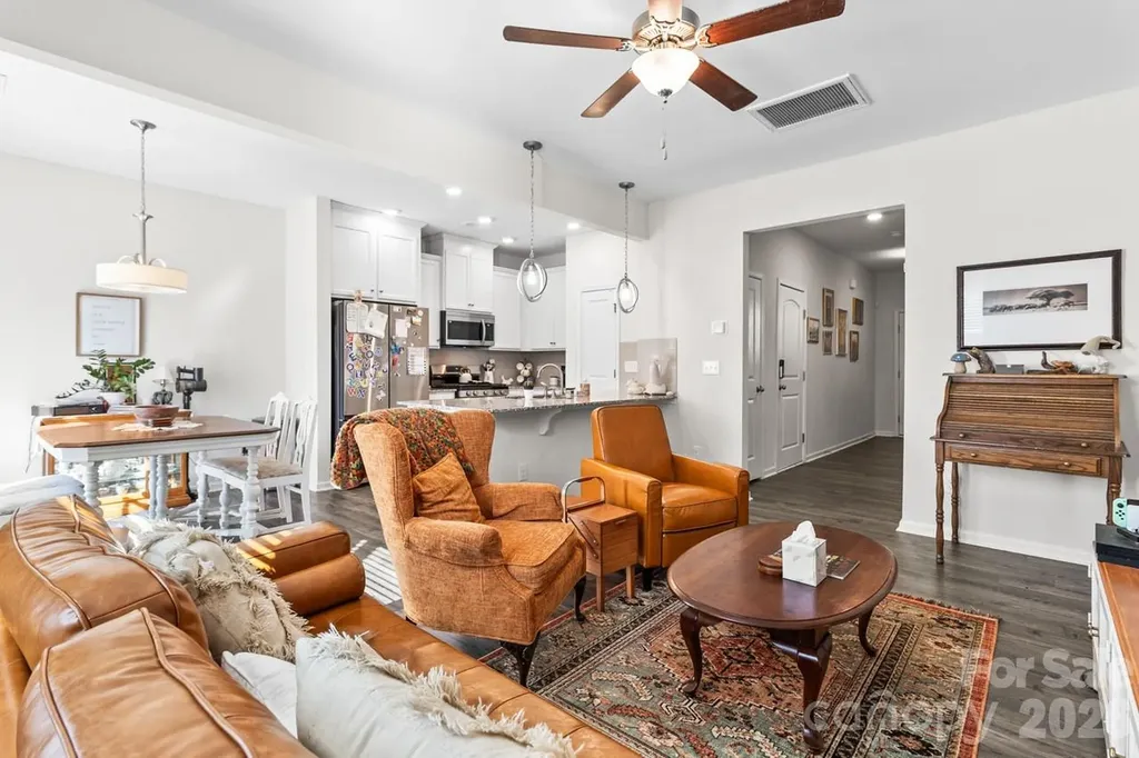 3738 Yorkshire Place Terrell NC 28682