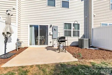 3738 Yorkshire Place Terrell NC 28682