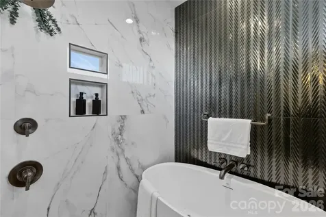 2117 Lombardy Circle Charlotte NC 28203