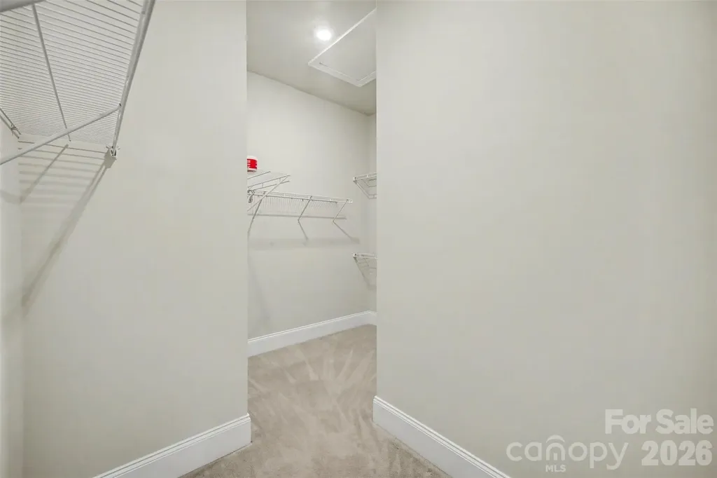 15828 Vale Ridge Drive Charlotte NC 28278