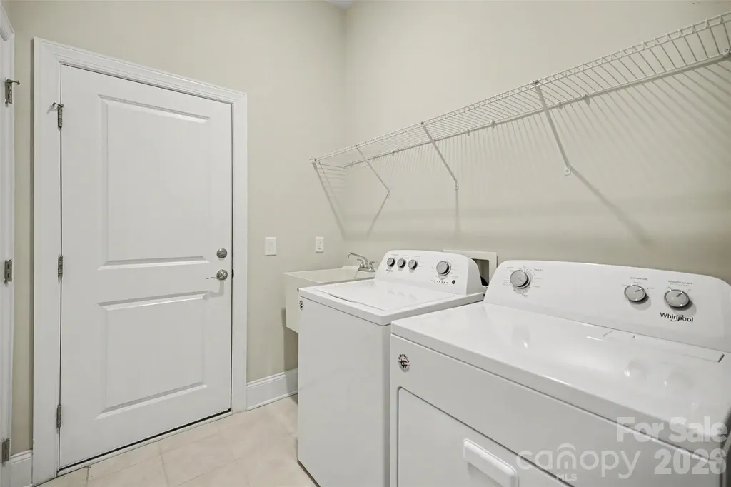 15828 Vale Ridge Drive Charlotte NC 28278