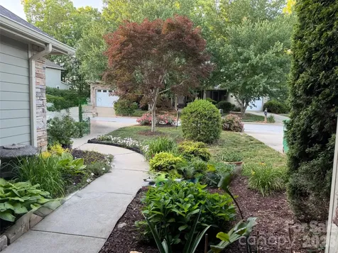 10 Aberdeen Drive Arden NC 28704