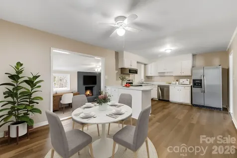 64 Pleasant Ridge Drive Asheville NC 28805